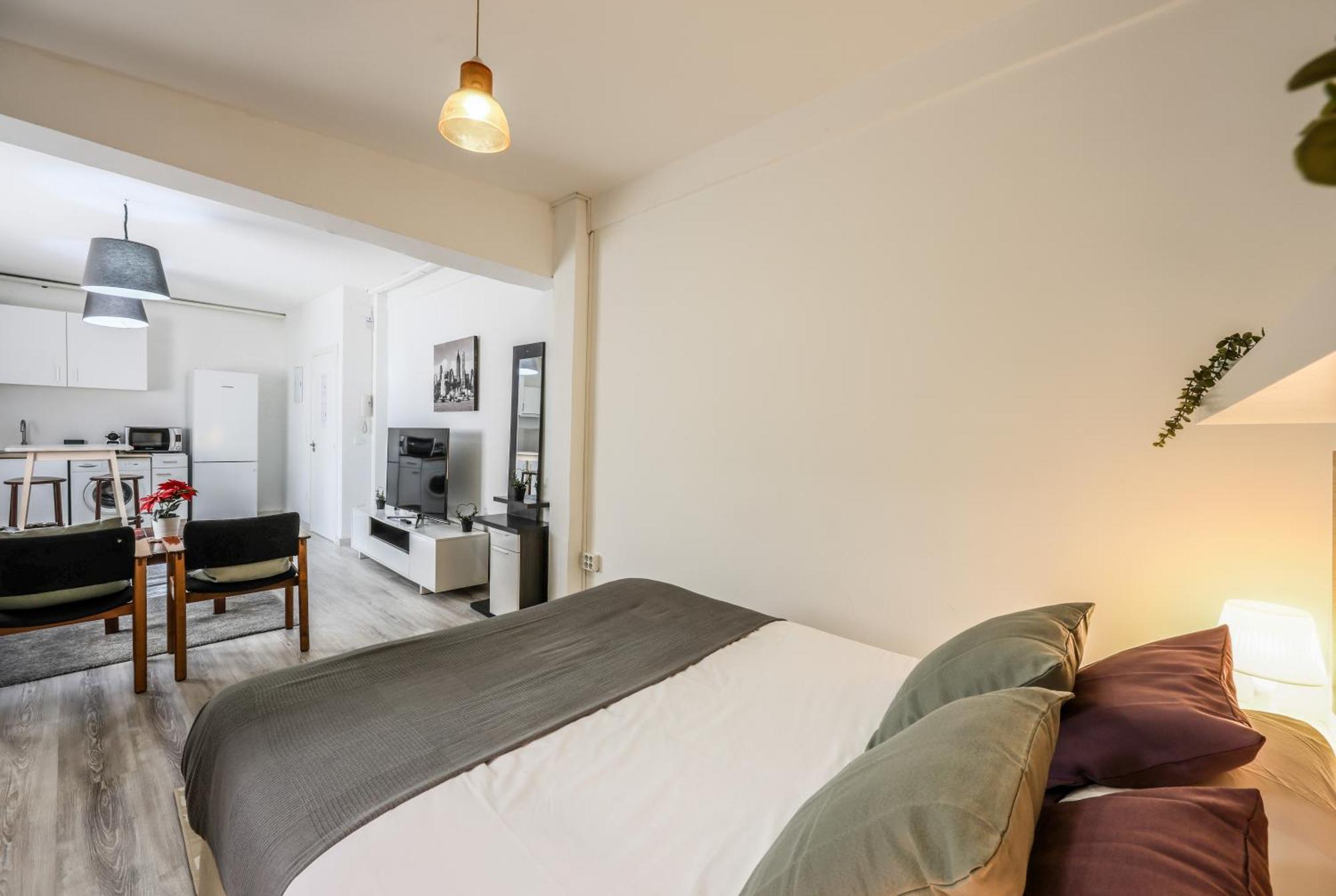 Apartamento Algaba 28 Estudio San Isidro-Oporto-Vistalege Madrid Exterior foto